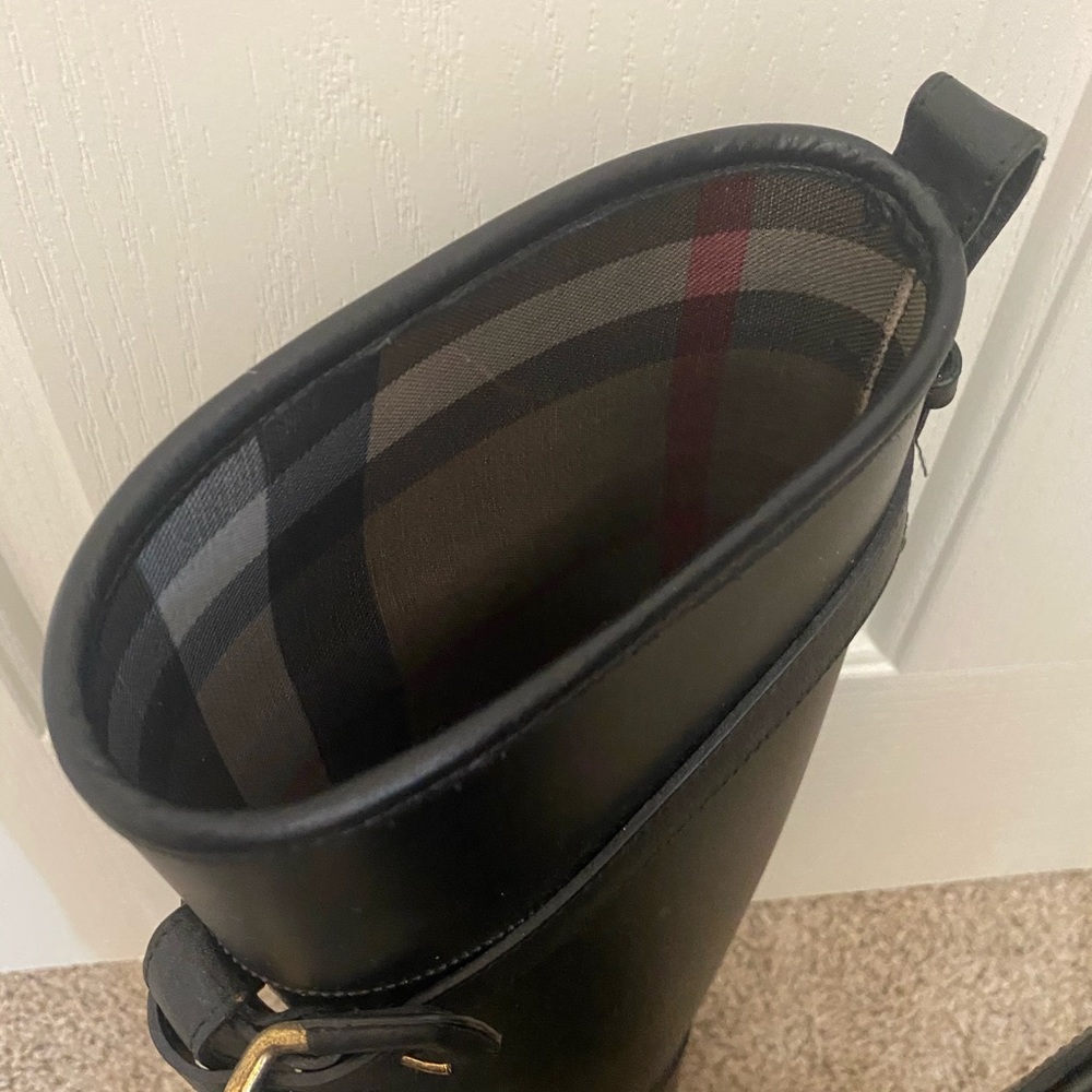 burberry roscot rain boots
